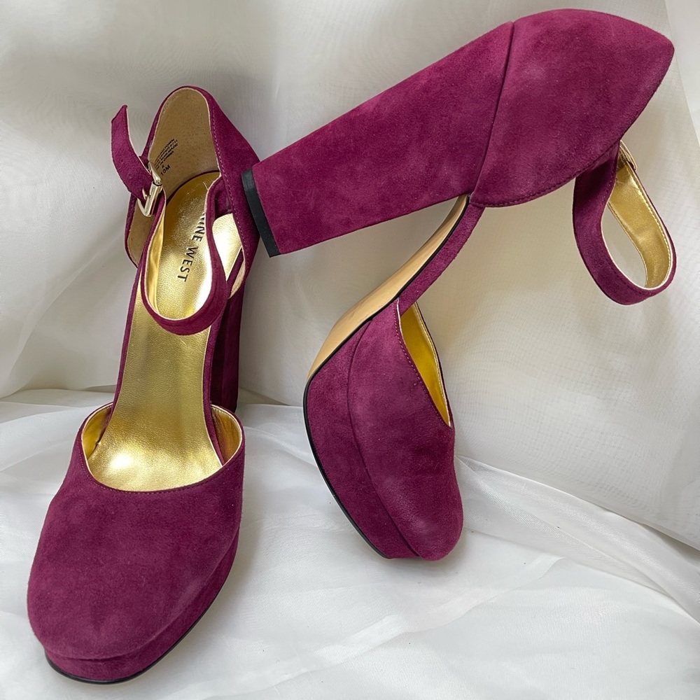 New in Box Nine West Suede Deep Cranberry Platform Size 10